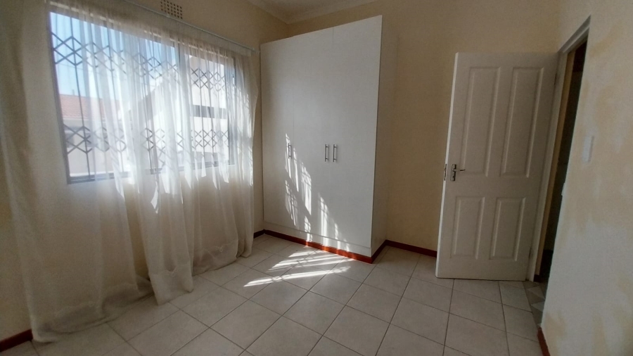 3 Bedroom Property for Sale in Graceland Eastern Cape